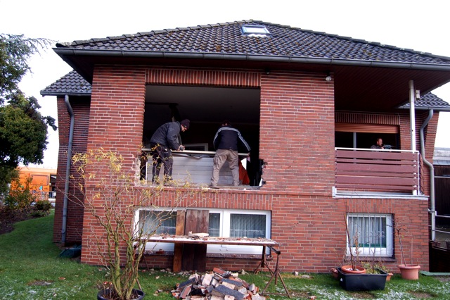 Loading Image