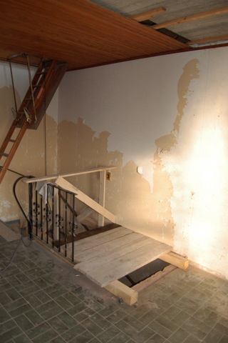Loading Image